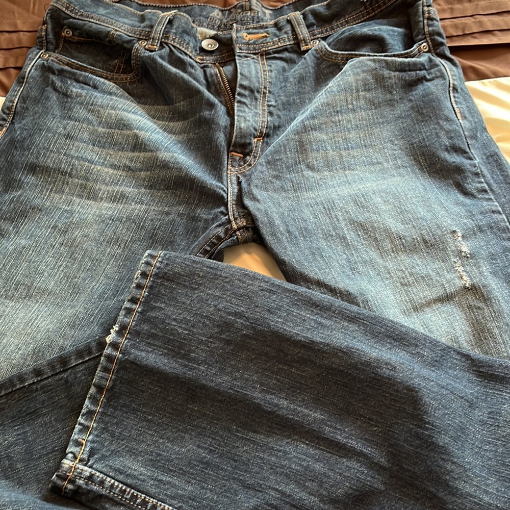 Axist Jeans - Picture 2 of 5